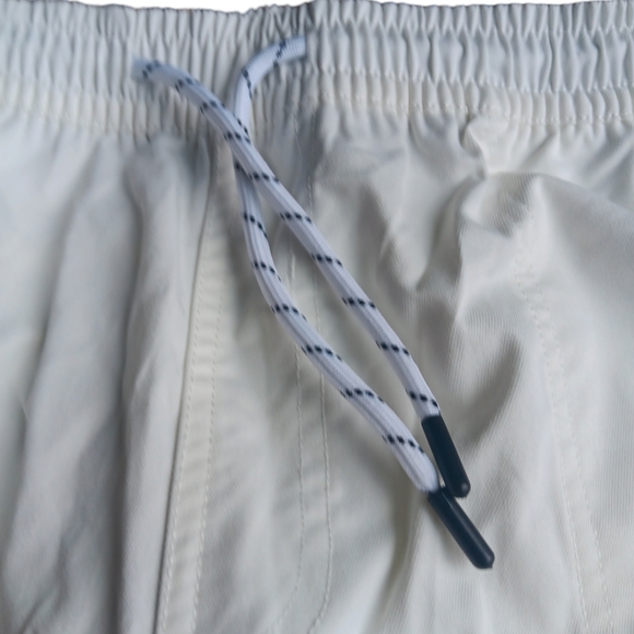 COPY - NWOT MENS WHITE SIDE ZIPPER POCKETS DRAWSTRING SIZE 34 SHORTS. - Picture 4 of 6